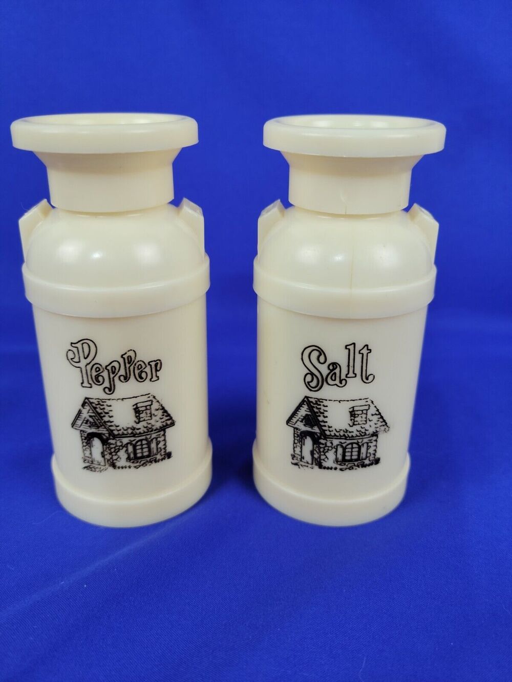 Plastiques Inc Sapulpa, OK Salt & Pepper Shakers - Milk Can shape 4" Vintage